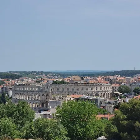 Pulabella * Pola