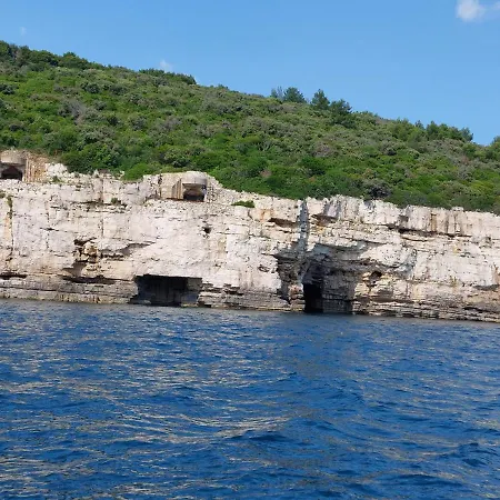 Pulabella * Πούλα