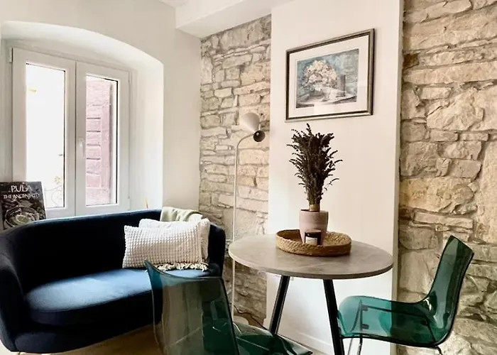 Pulabella Πούλα